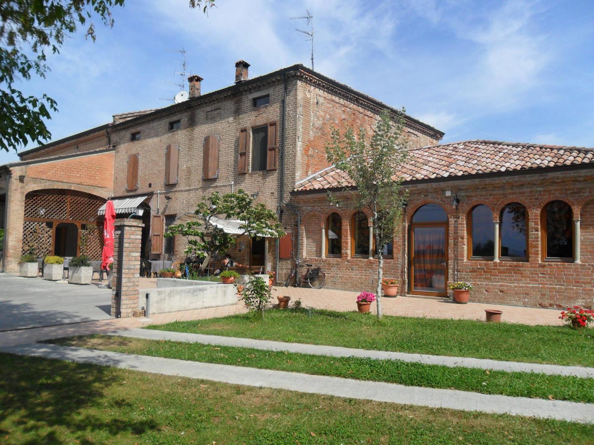 Hotel La Cascina Fontanellato Exterior foto